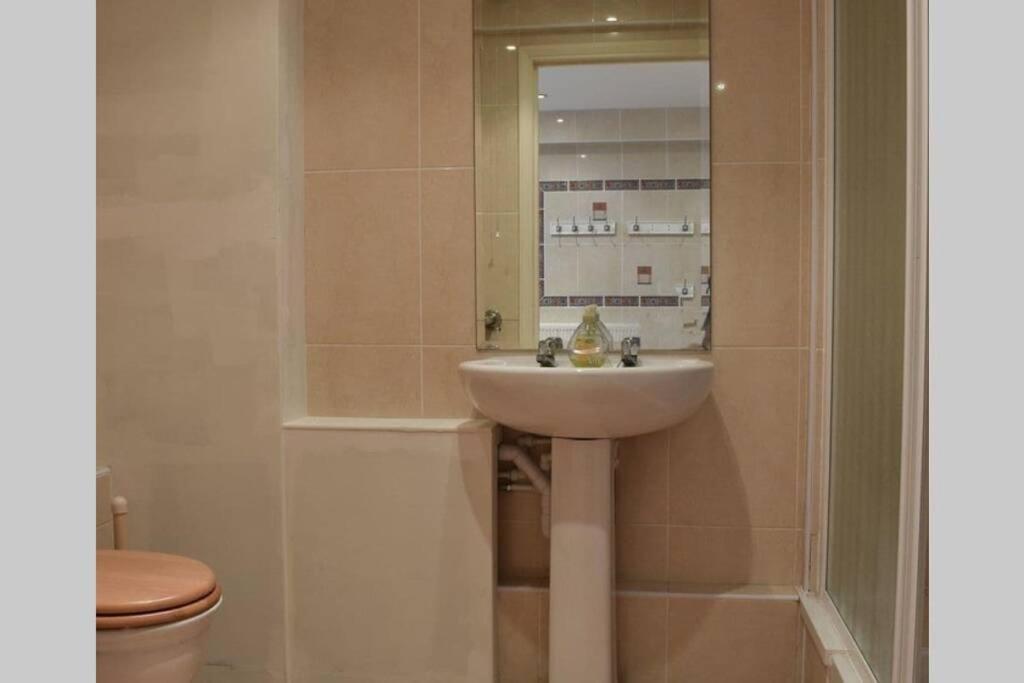 Alpaca Lodge Sittingbourne Luaran gambar
